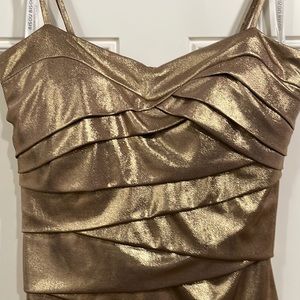 Gorgeous gold mini bodycon dress, size 8, NWOT!